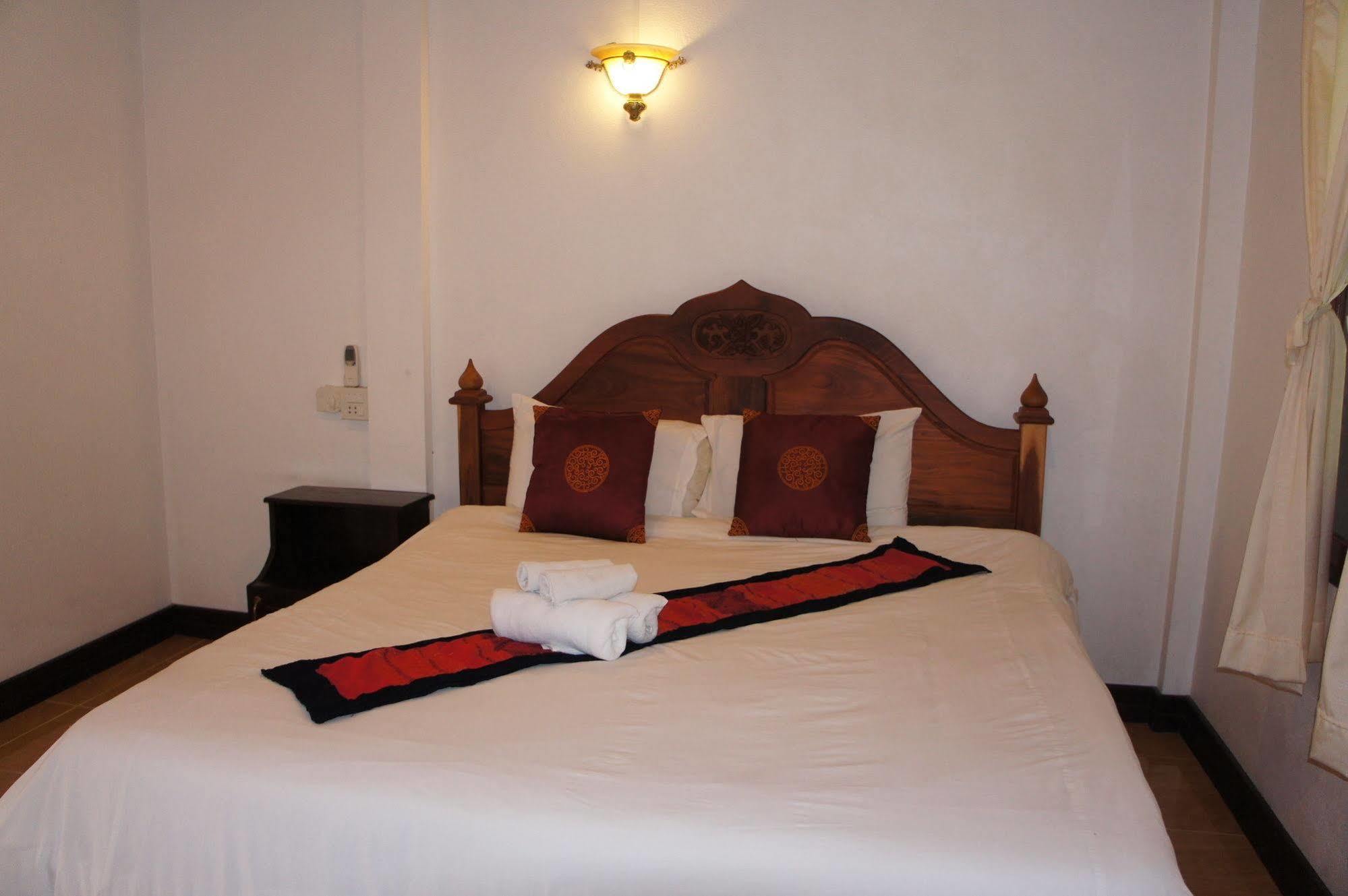 Villa Rattanakon Luang Prabang Dış mekan fotoğraf